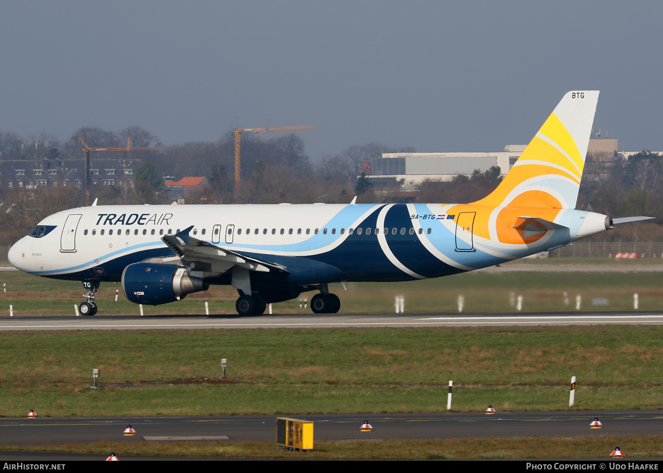 Aircraft Photo of 9A-BTG | Airbus A320-212 | Trade Air | AirHistory.net #416882