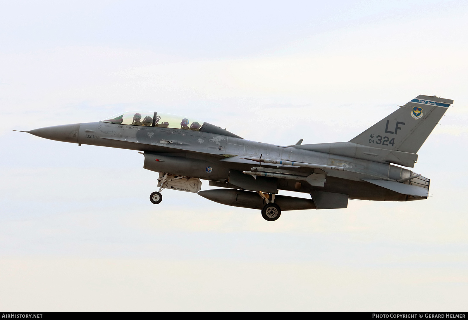 Aircraft Photo of 84-1324 / AF84-324 | General Dynamics F-16D Fighting Falcon | USA - Air Force | AirHistory.net #416937