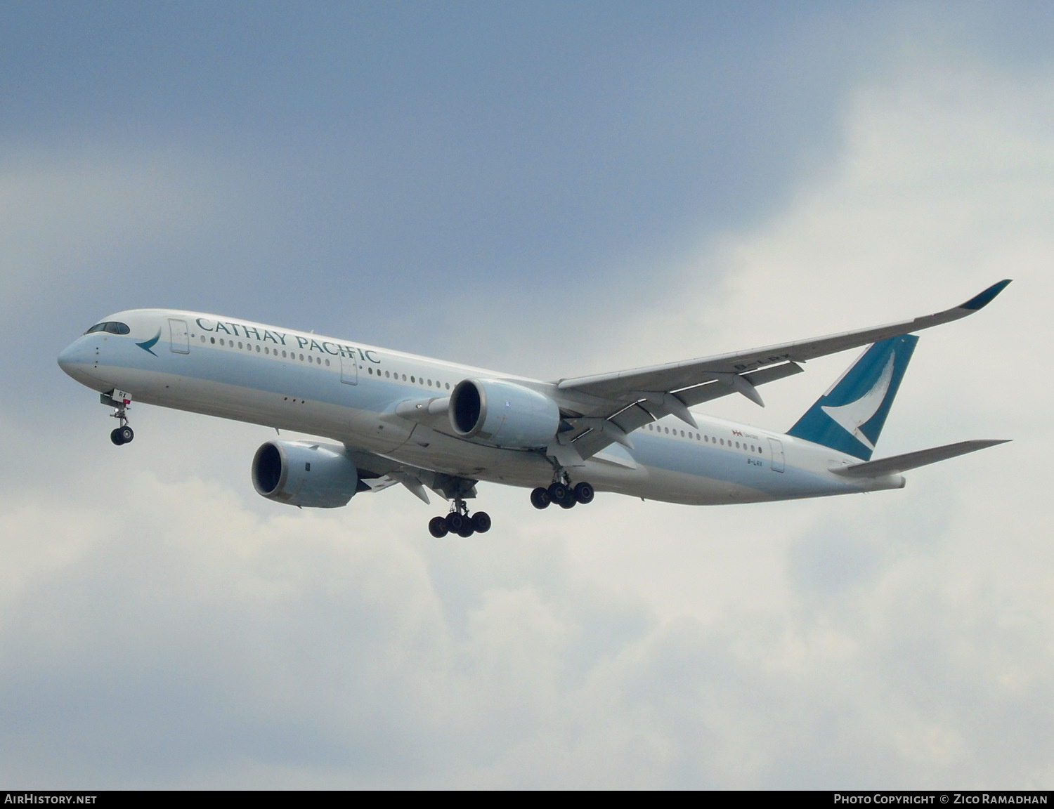 Aircraft Photo of B-LRX | Airbus A350-941 | Cathay Pacific Airways | AirHistory.net #416999