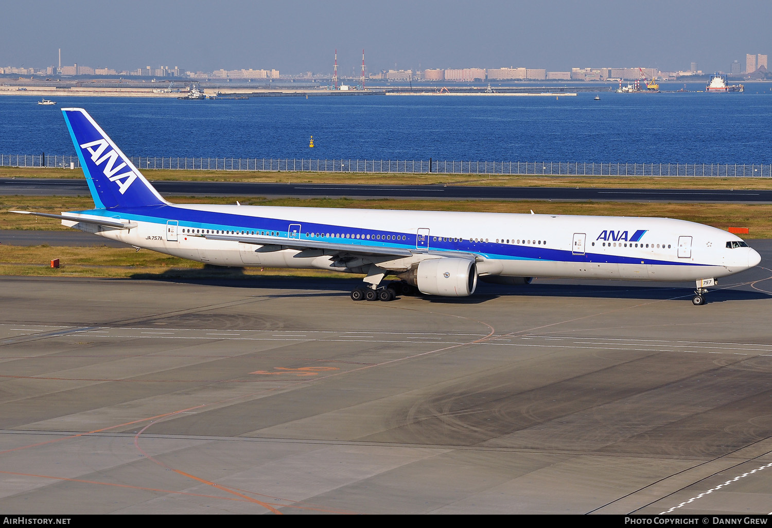 Aircraft Photo of JA757A | Boeing 777-381 | All Nippon Airways - ANA | AirHistory.net #417013