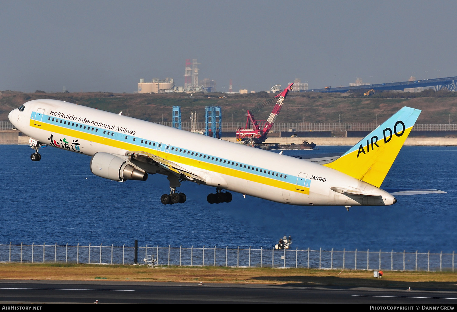 Aircraft Photo of JA01HD | Boeing 767-33A/ER | Air Do - Hokkaido International Airlines | AirHistory.net #417021