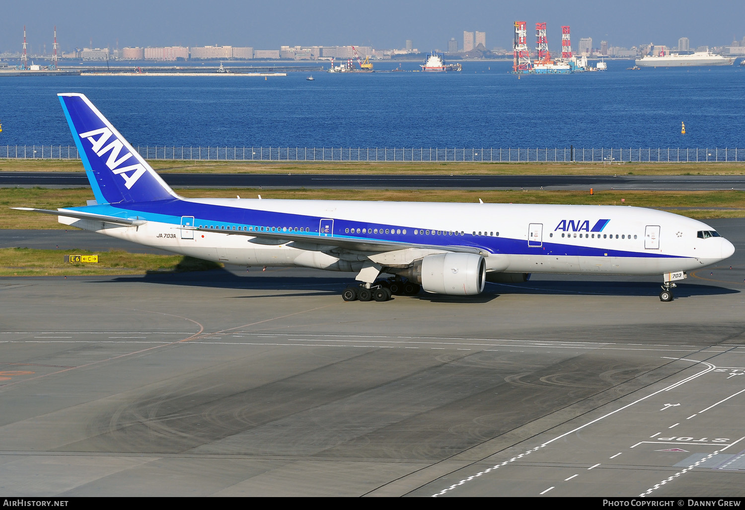 Aircraft Photo of JA703A | Boeing 777-281 | All Nippon Airways - ANA | AirHistory.net #417024
