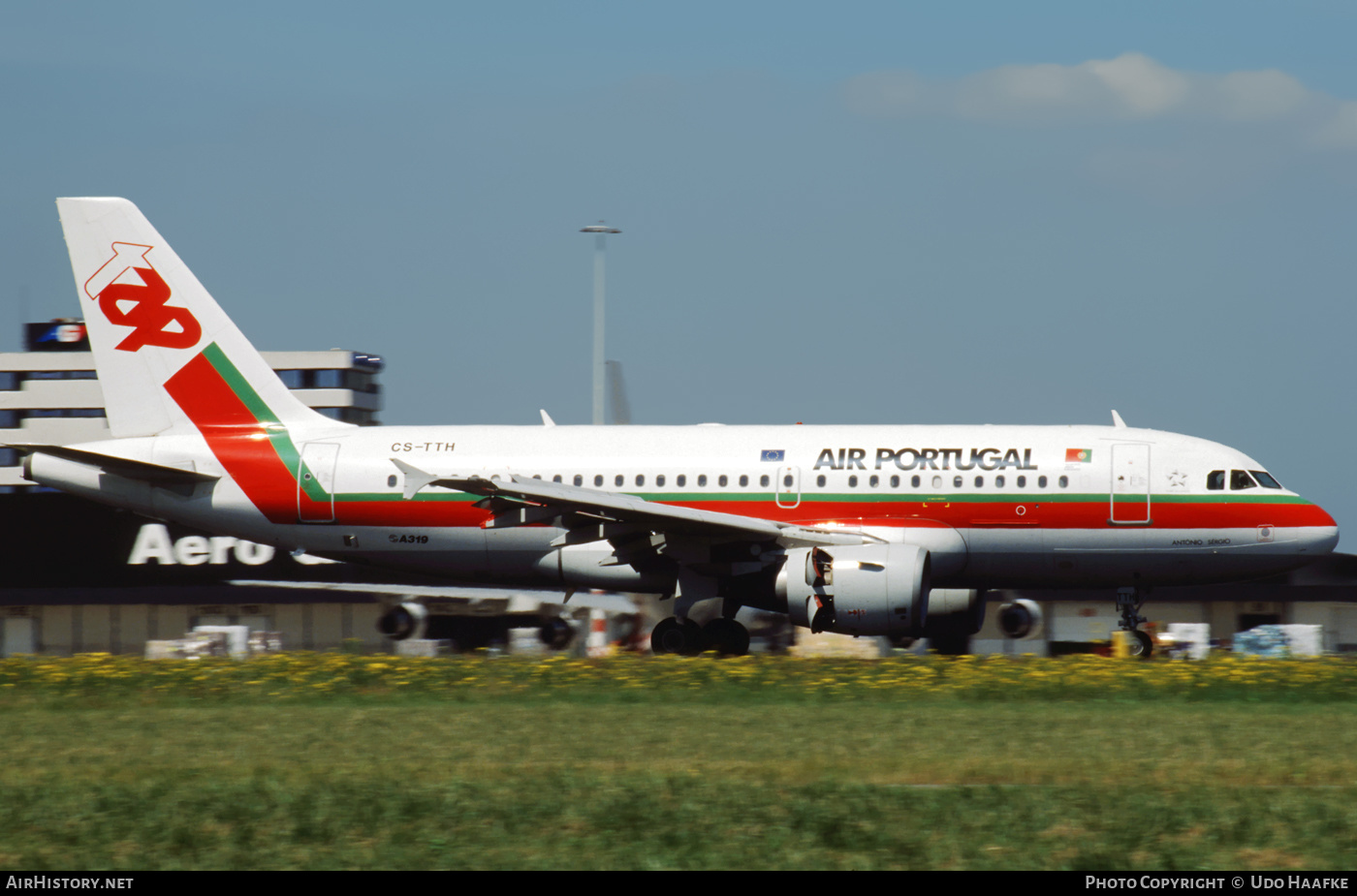 Aircraft Photo of CS-TTH | Airbus A319-111 | TAP Air Portugal | AirHistory.net #417132