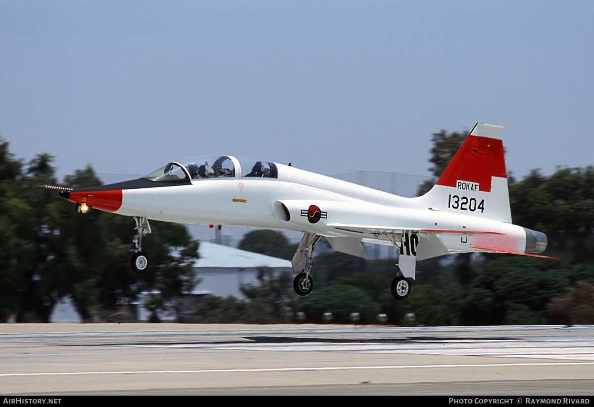 Aircraft Photo of 13204 | Northrop T-38A Talon | South Korea - Air Force | AirHistory.net #417146