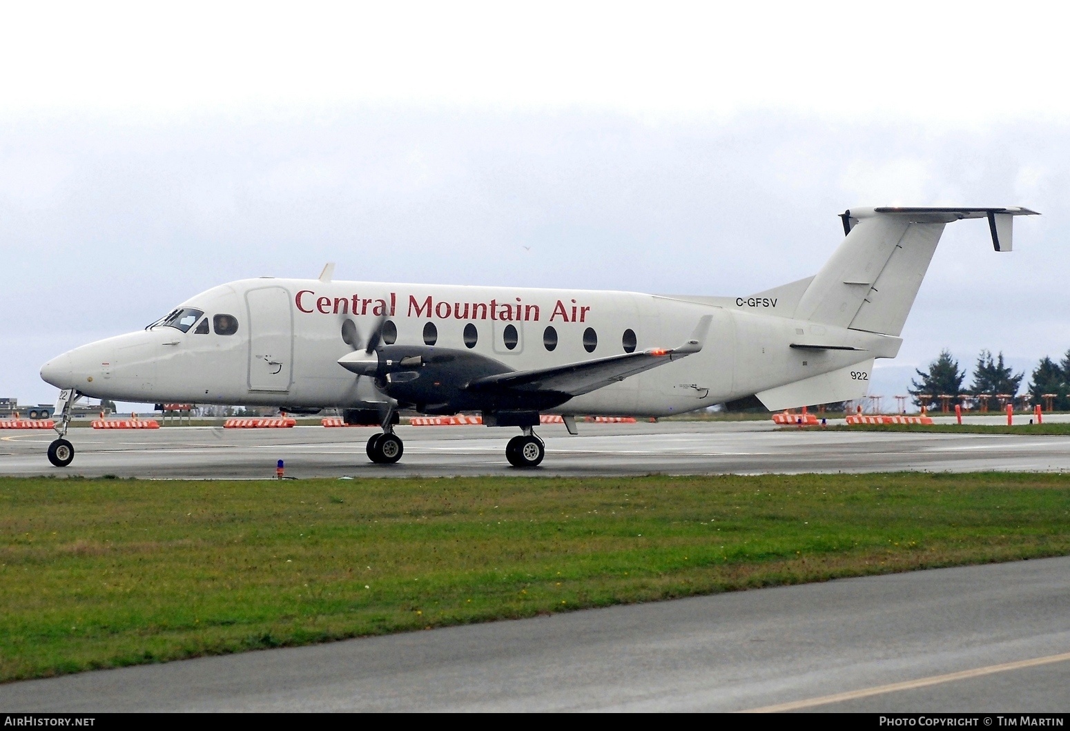 Aircraft Photo of C-GFSV | Beech 1900D | Central Mountain Air - CMA | AirHistory.net #417158