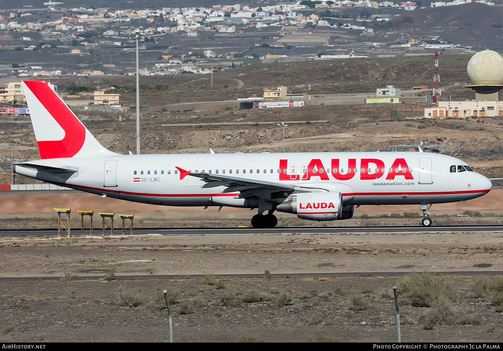Aircraft Photo of OE-LMC | Airbus A320-214 | Lauda | AirHistory.net #417218