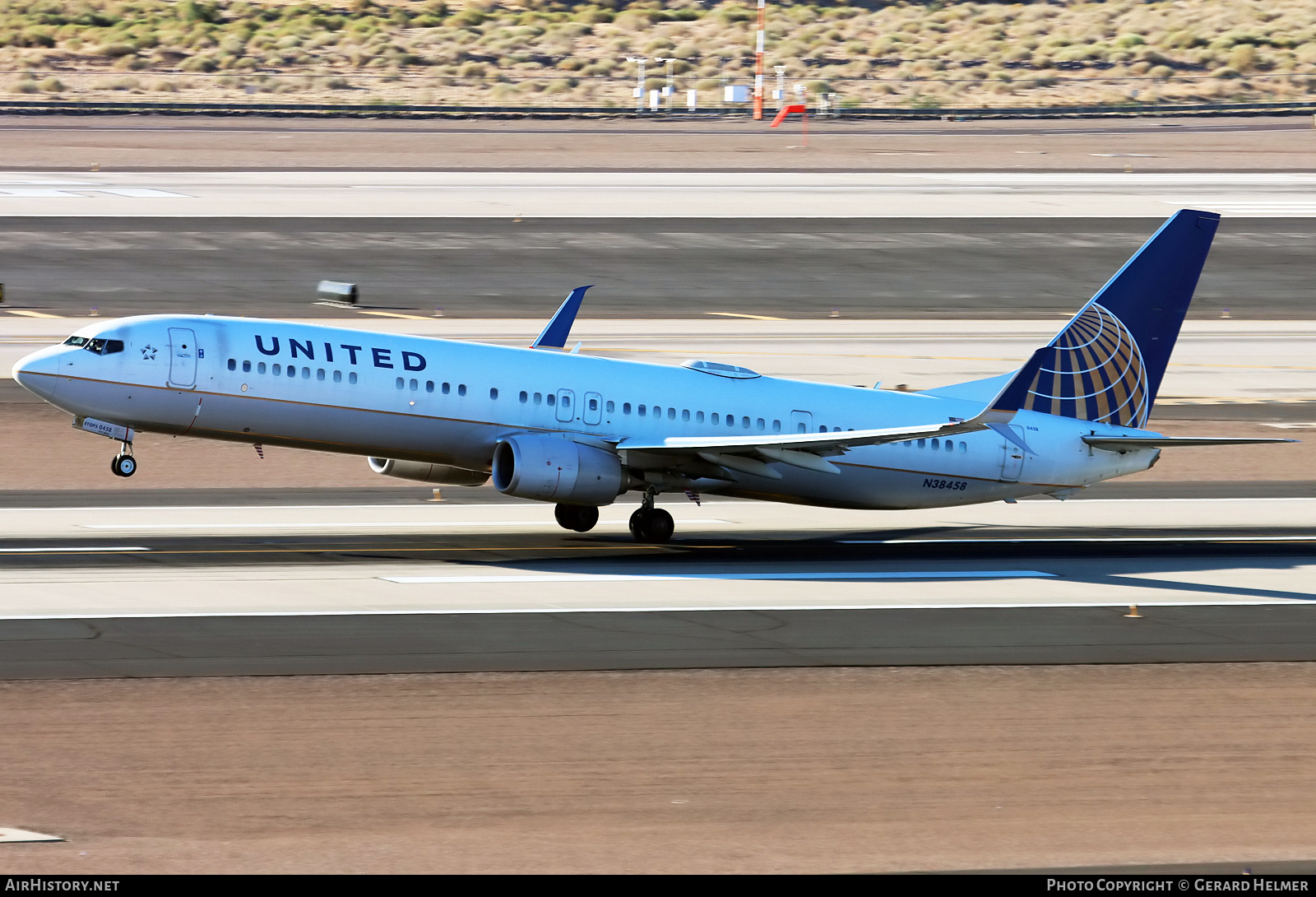 Aircraft Photo of N38458 | Boeing 737-924/ER | United Airlines | AirHistory.net #417358