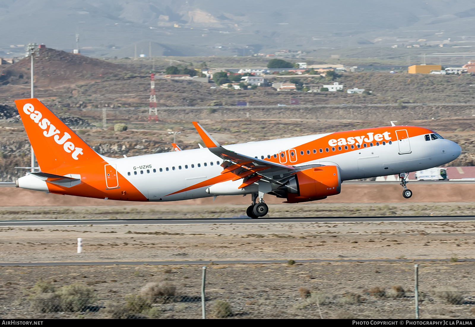 Aircraft Photo of G-UZHS | Airbus A320-251N | EasyJet | AirHistory.net #417560