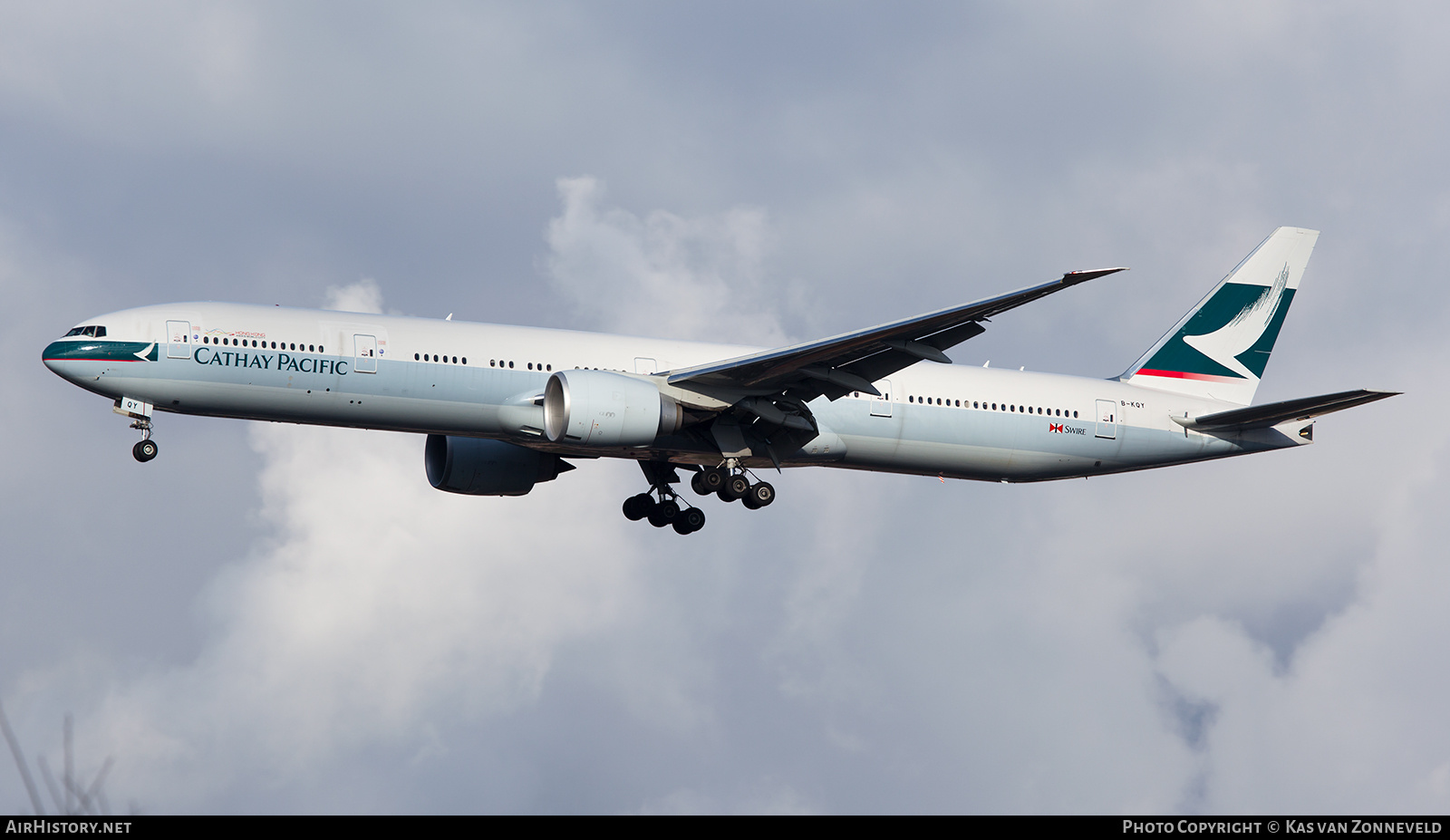 Aircraft Photo of B-KQY | Boeing 777-367/ER | Cathay Pacific Airways | AirHistory.net #417591