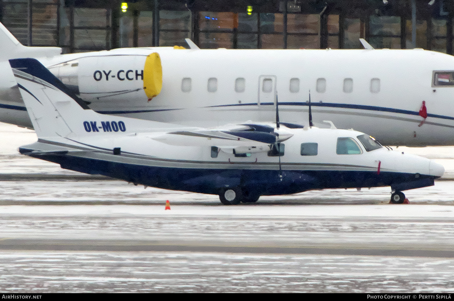 Aircraft Photo of OK-MOO | Mitsubishi MU-2 Marquise (MU-2B-60) | AirHistory.net #417632