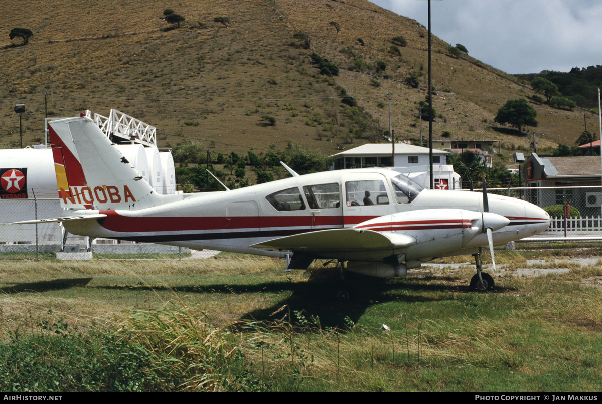 Aircraft Photo of N100BA | Piper PA-23-250 Aztec | AirHistory.net #417646