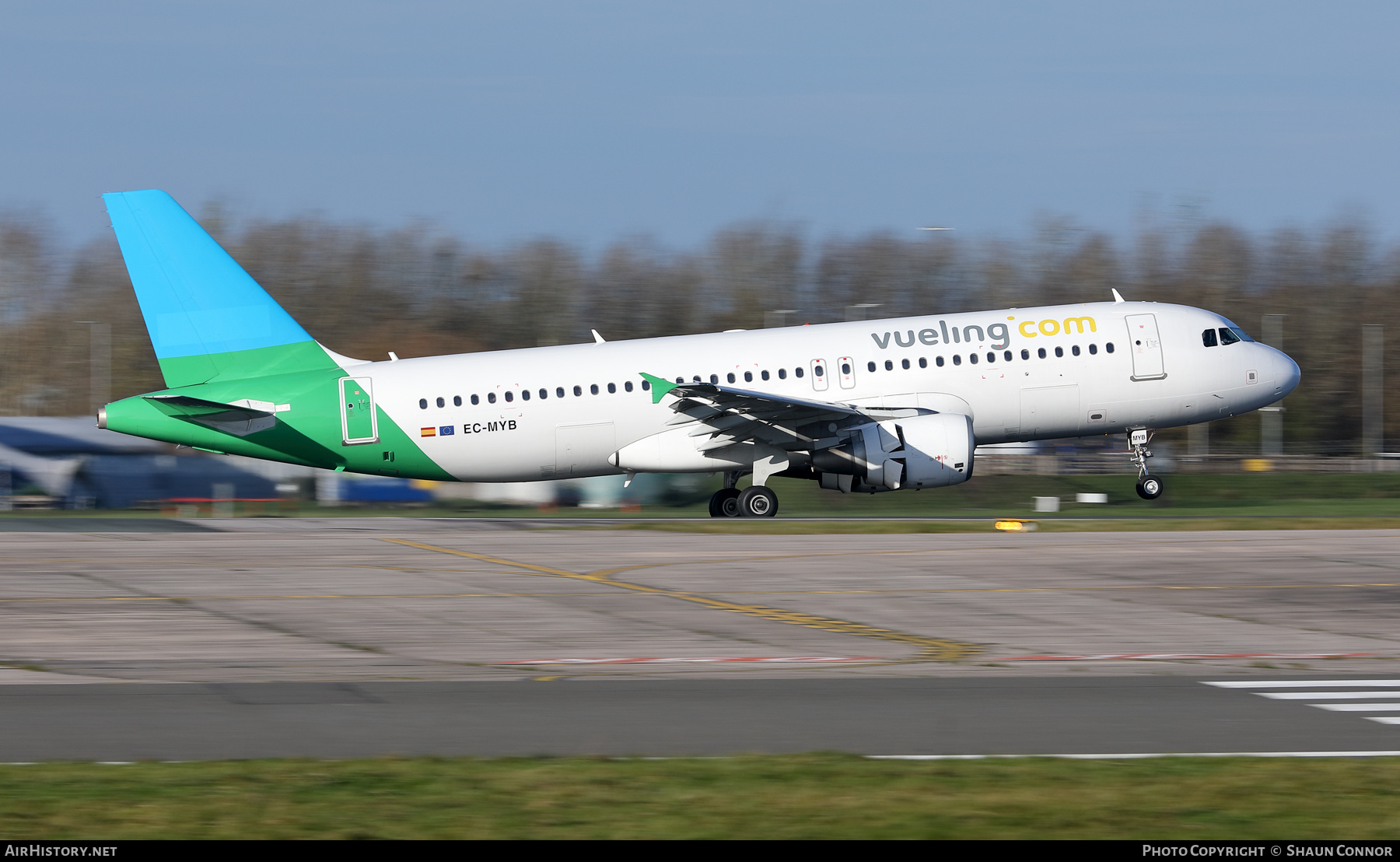 Aircraft Photo of EC-MYB | Airbus A320-214 | Vueling Airlines | AirHistory.net #417701