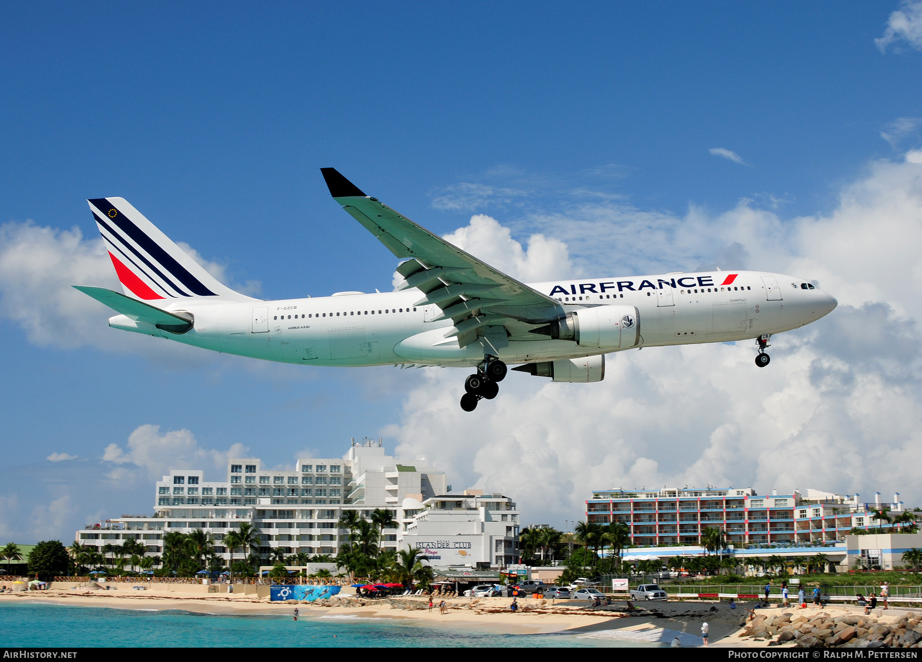 Aircraft Photo of F-GZCB | Airbus A330-203 | Air France | AirHistory.net #417757