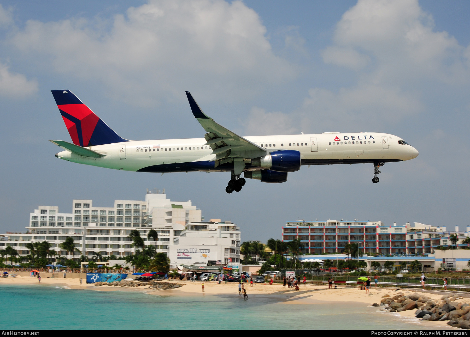 Aircraft Photo of N6706Q | Boeing 757-232 | Delta Air Lines | AirHistory.net #417779