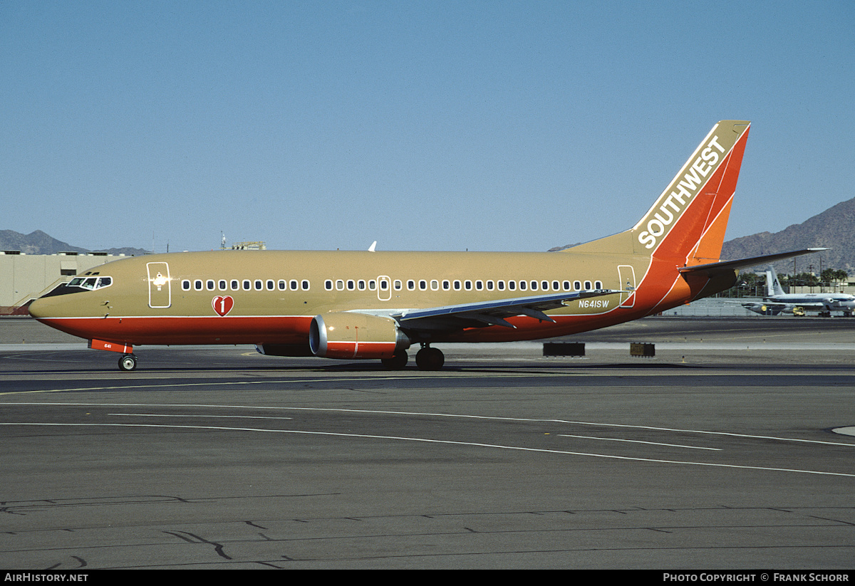 Aircraft Photo of N641SW | Boeing 737-3H4 | Southwest Airlines | AirHistory.net #417833