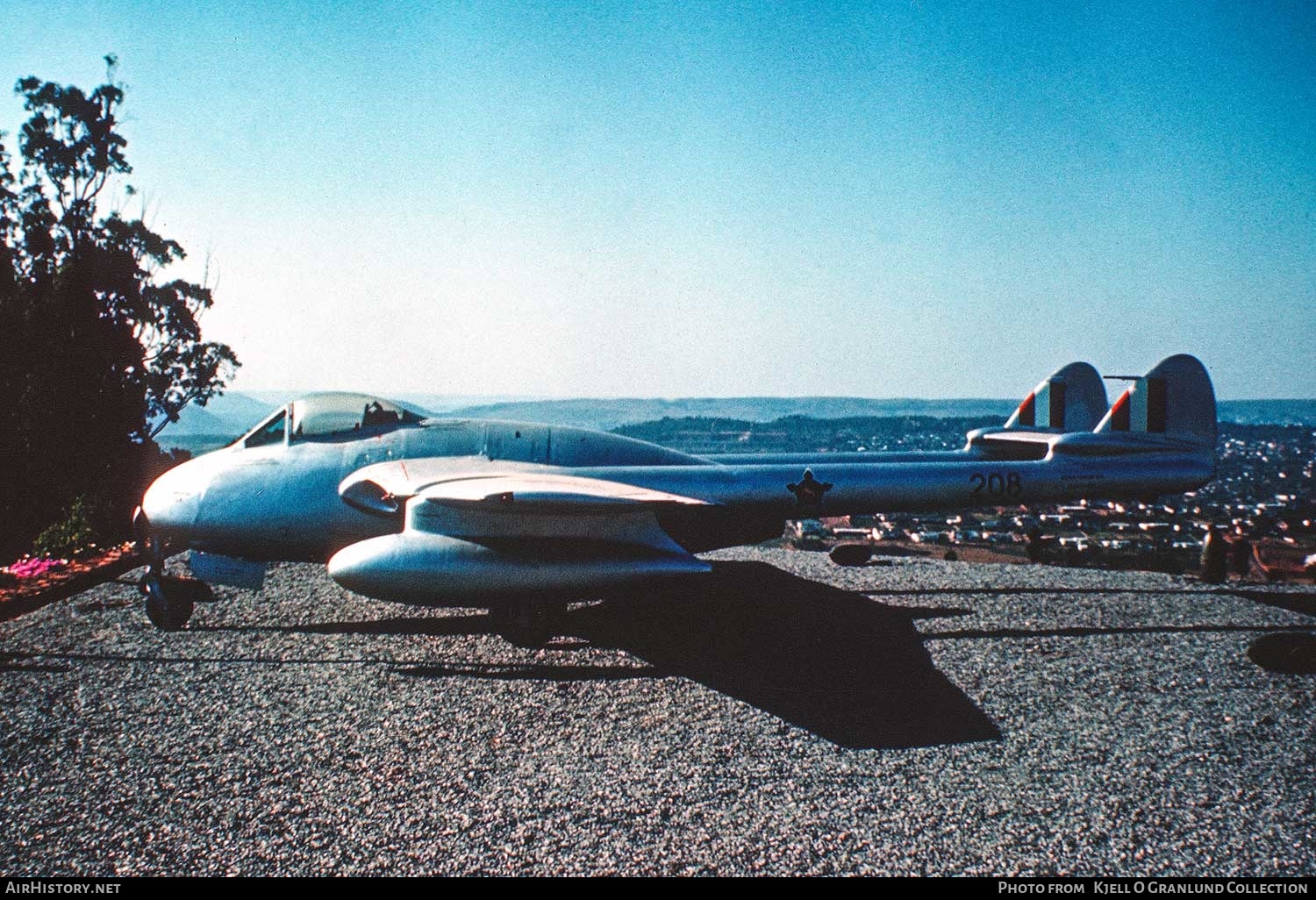 Aircraft Photo of 208 | De Havilland D.H. 100 Vampire FB52 | South Africa - Air Force | AirHistory.net #417841