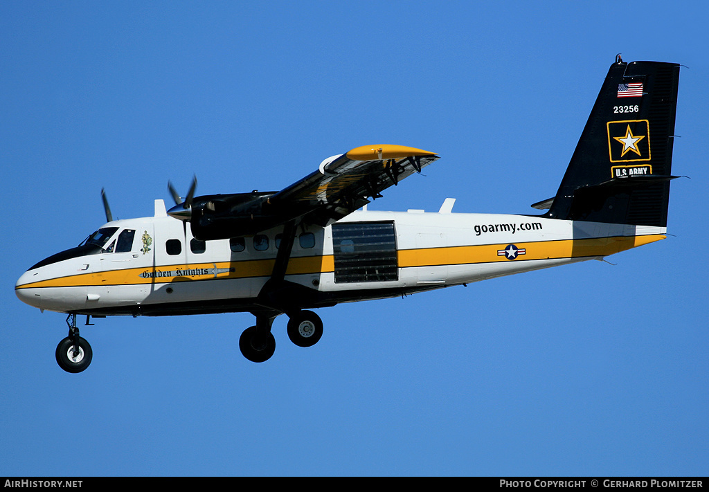 Aircraft Photo of 79-23256 / 23256 | De Havilland Canada UV-18A Twin Otter | USA - Army | AirHistory.net #417890