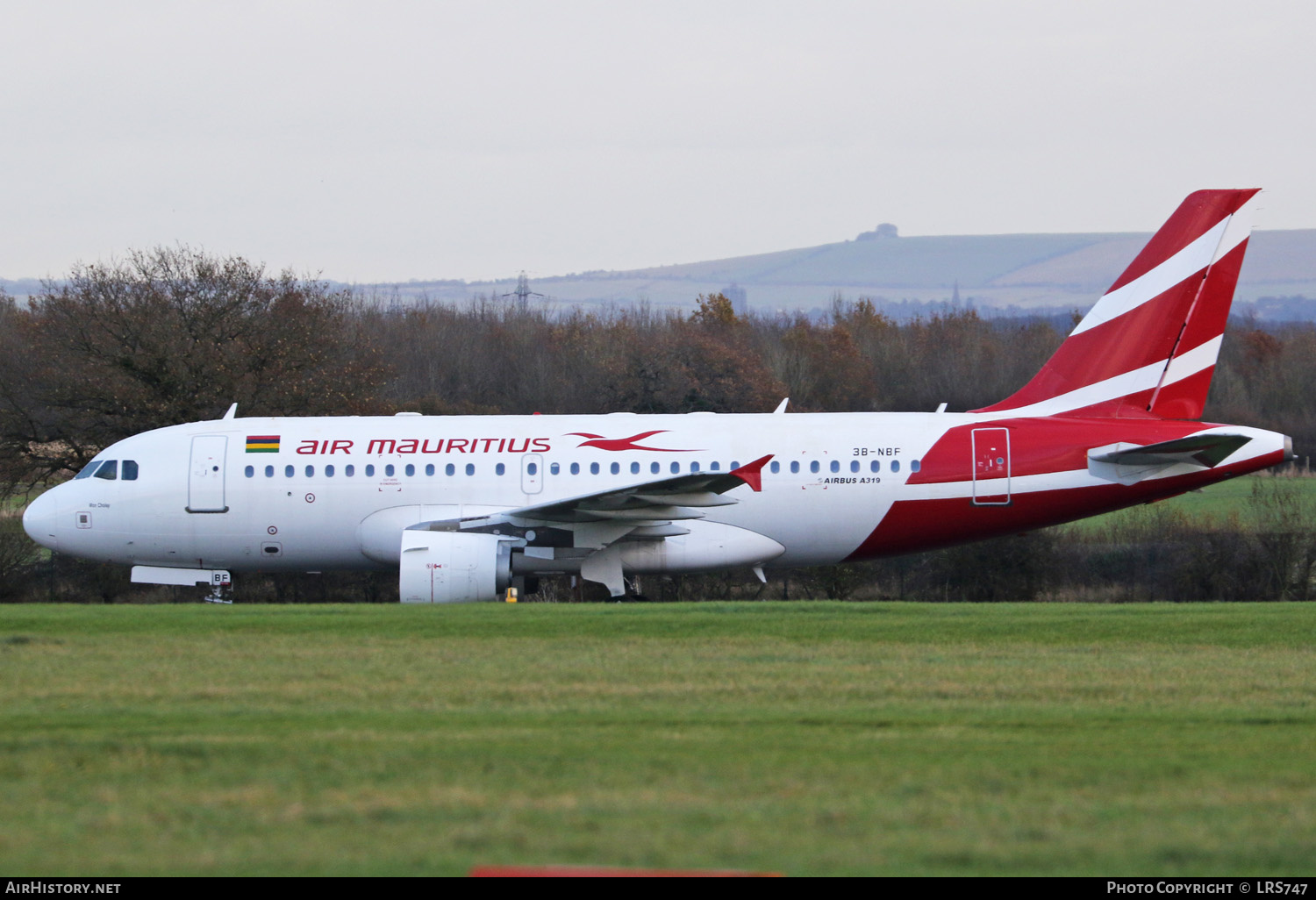 Aircraft Photo of 3B-NBF | Airbus A319-112 | Air Mauritius | AirHistory.net #417954