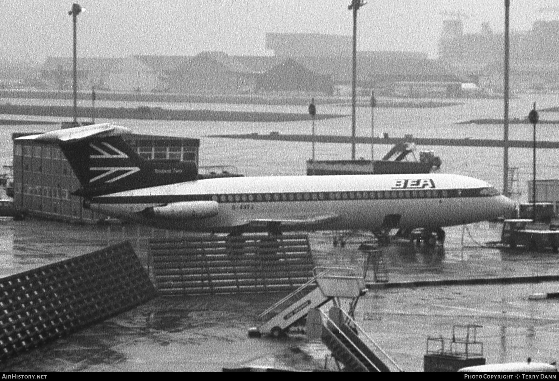 Aircraft Photo of G-AVFJ | Hawker Siddeley HS-121 Trident 2E | BEA - British European Airways | AirHistory.net #418007