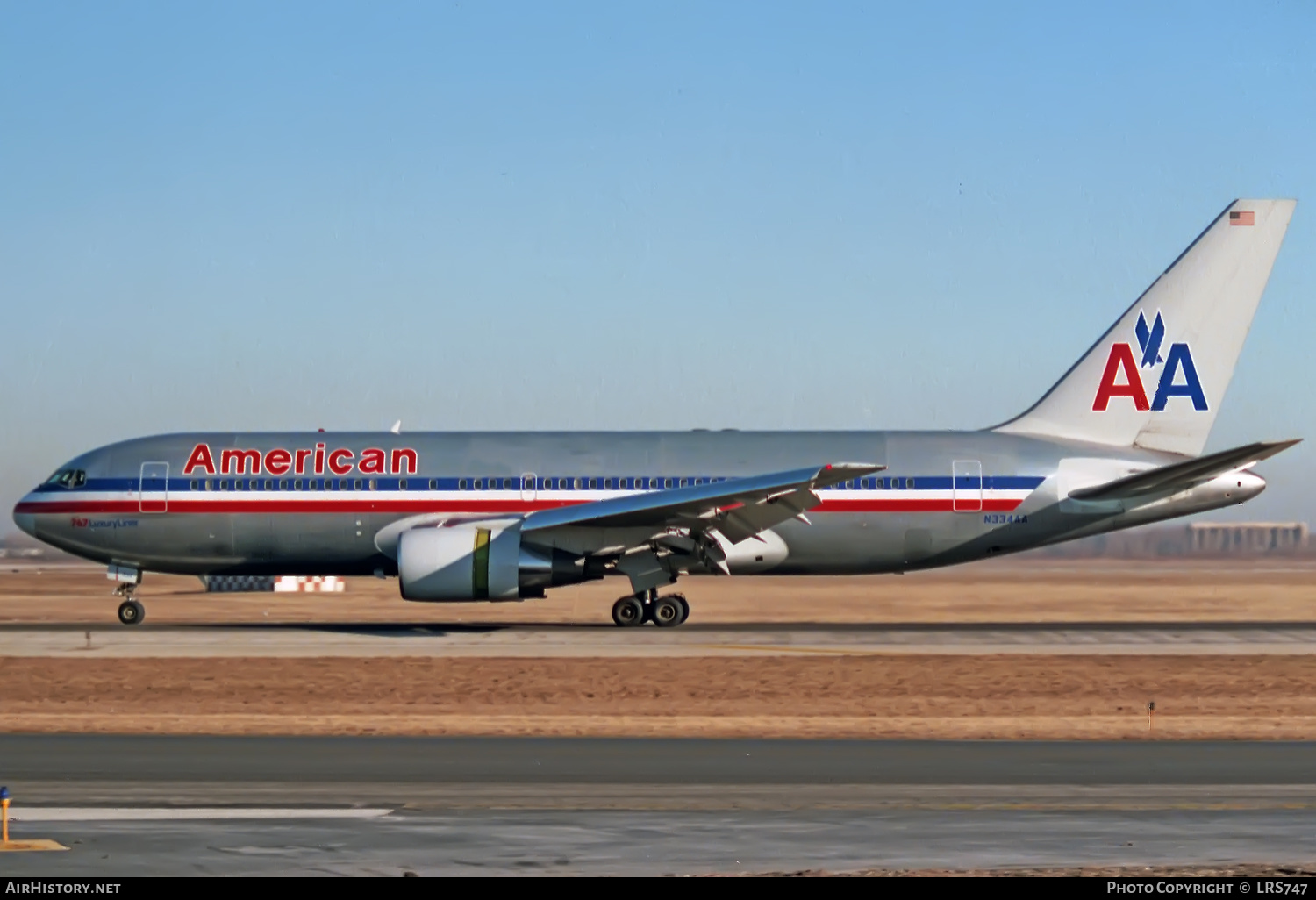 Aircraft Photo of N334AA | Boeing 767-223(ER) | American Airlines | AirHistory.net #418020