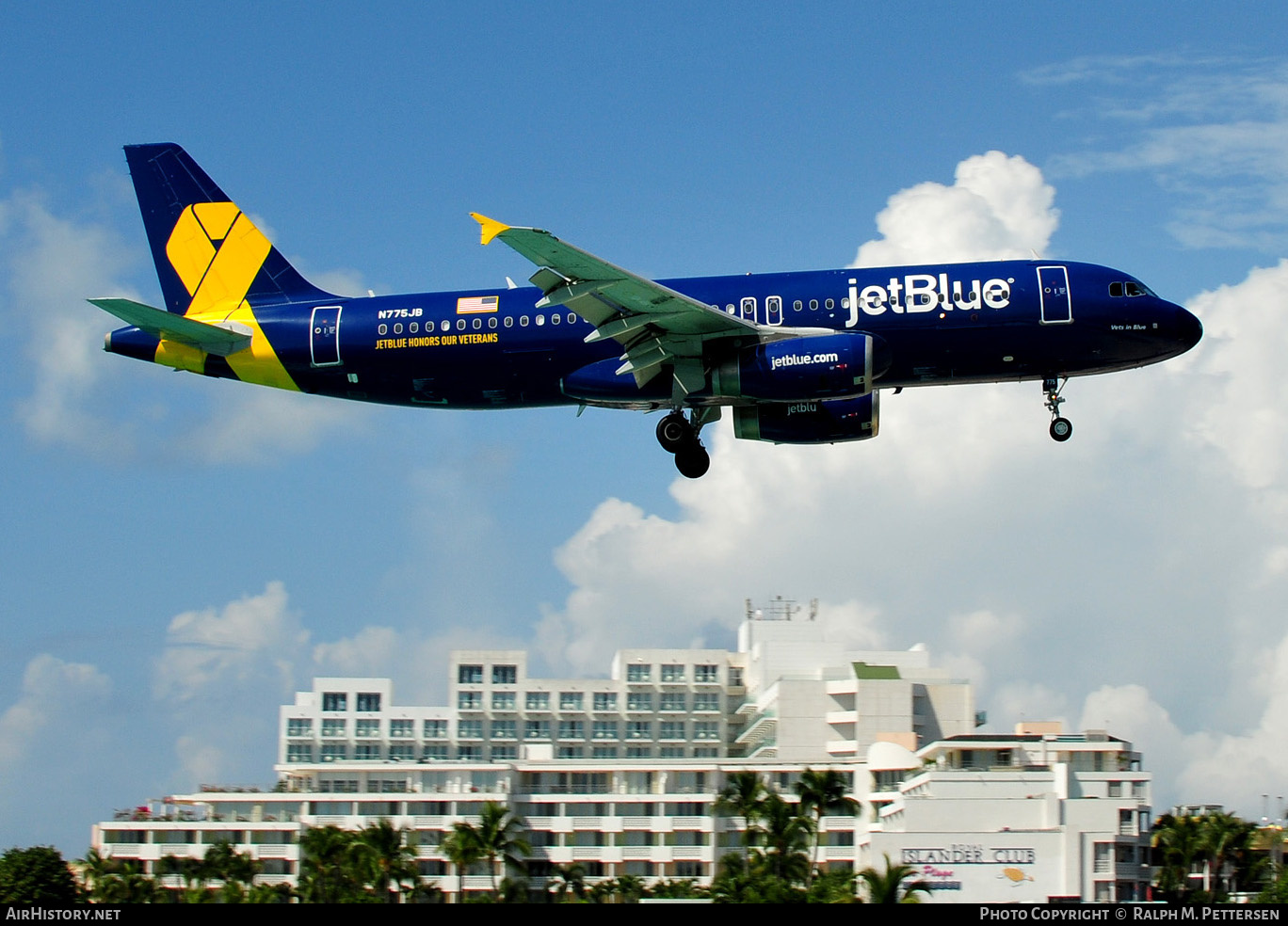 Aircraft Photo of N775JB | Airbus A320-232 | JetBlue Airways | AirHistory.net #418072