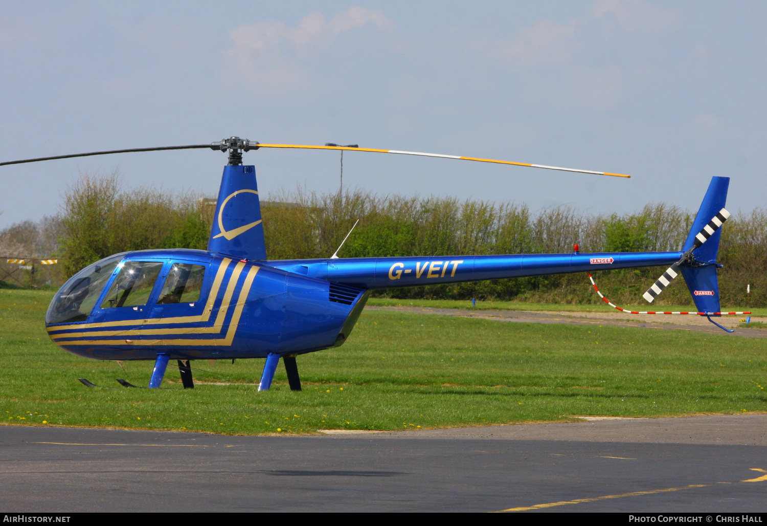 Aircraft Photo of G-VEIT | Robinson R-44 Raven II | AirHistory.net #418100