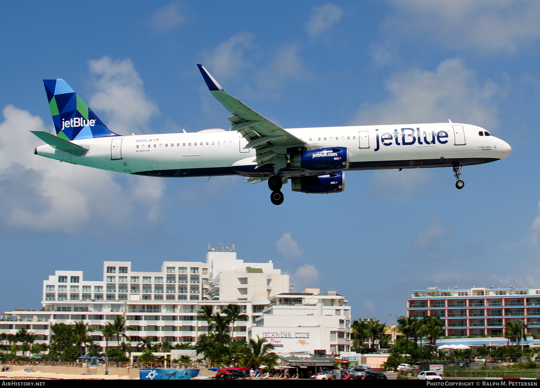 Aircraft Photo of N935JB | Airbus A321-231 | JetBlue Airways | AirHistory.net #418115