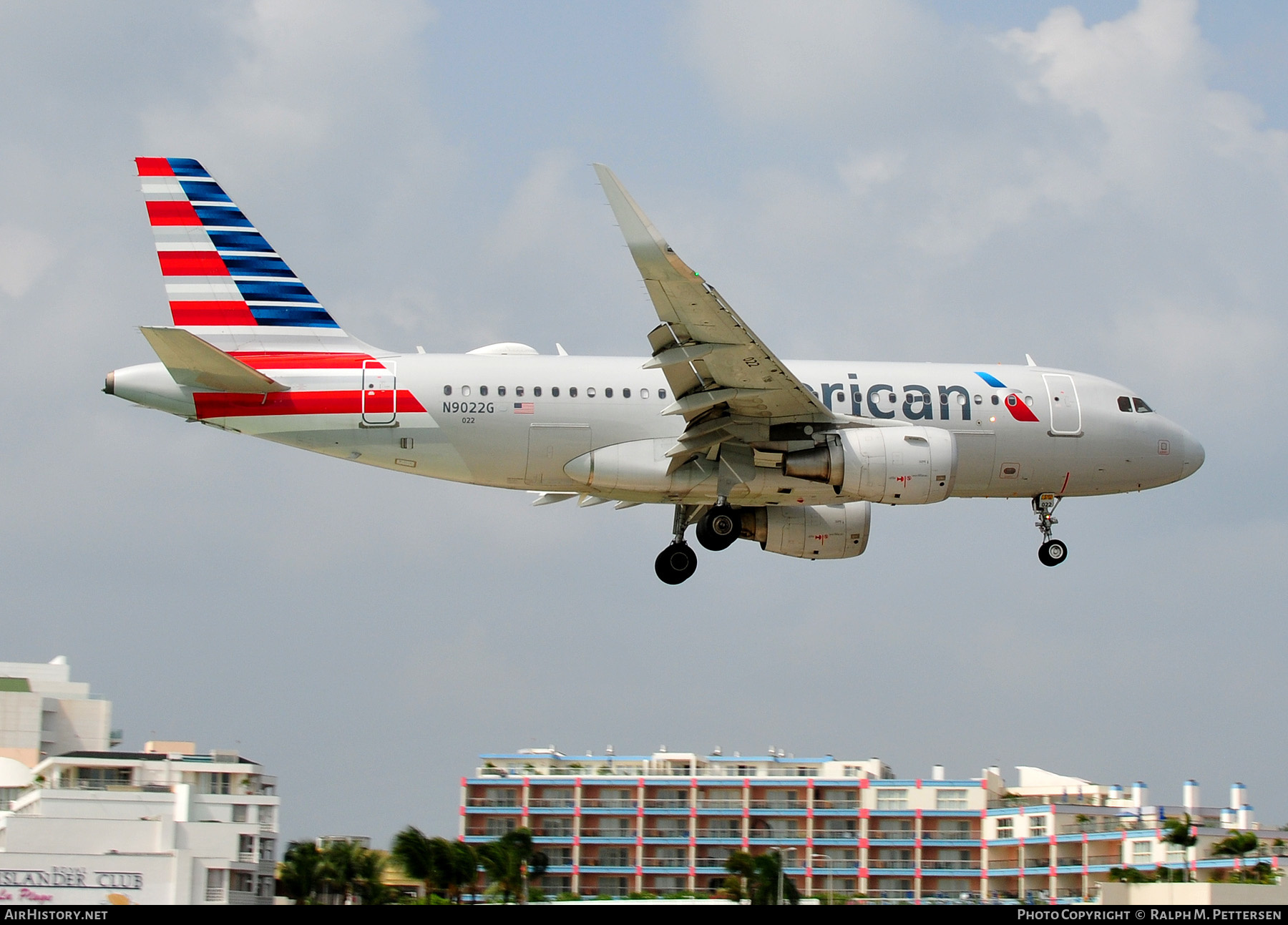 Aircraft Photo of N9022G | Airbus A319-115 | American Airlines | AirHistory.net #418148