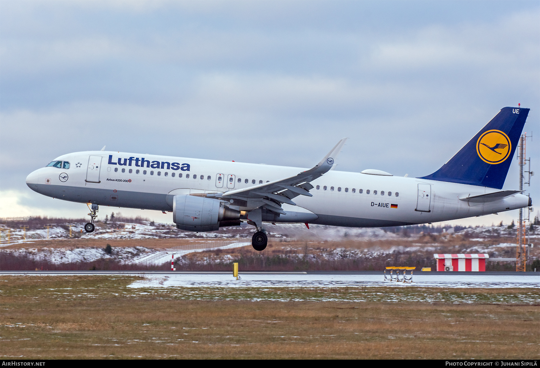Aircraft Photo of D-AIUE | Airbus A320-214 | Lufthansa | AirHistory.net #418218