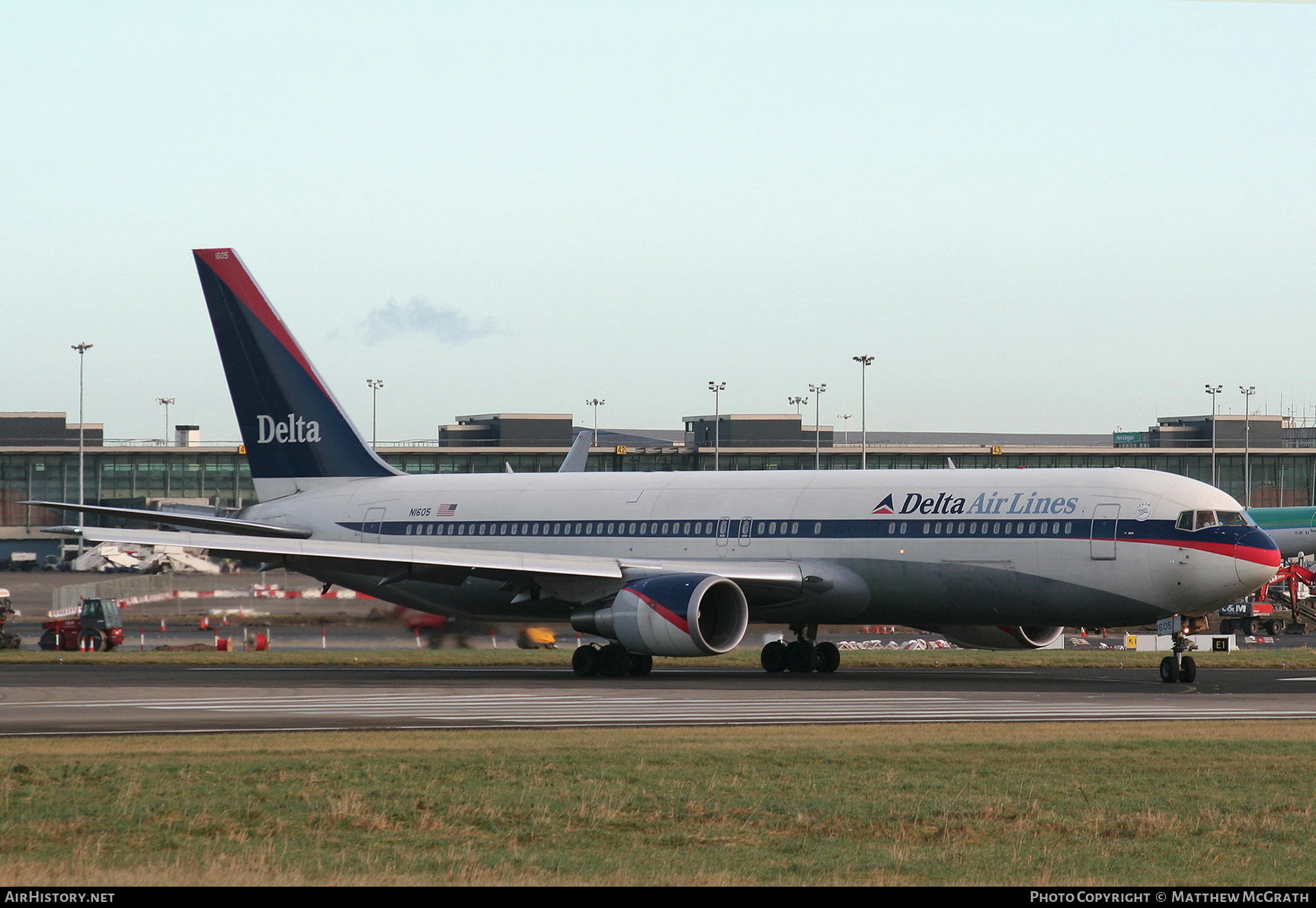 Aircraft Photo of N1605 | Boeing 767-332/ER | Delta Air Lines | AirHistory.net #418230