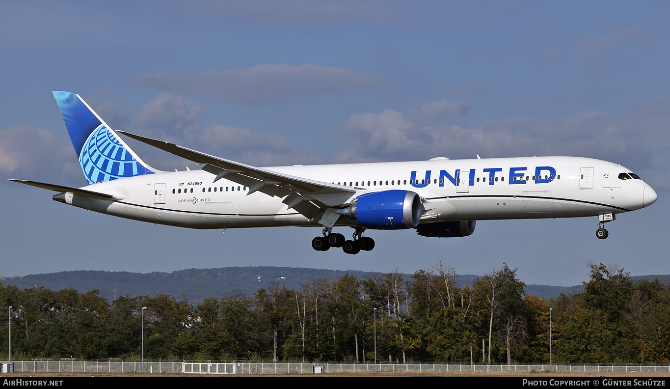 Aircraft Photo of N24980 | Boeing 787-9 Dreamliner | United Airlines | AirHistory.net #418278
