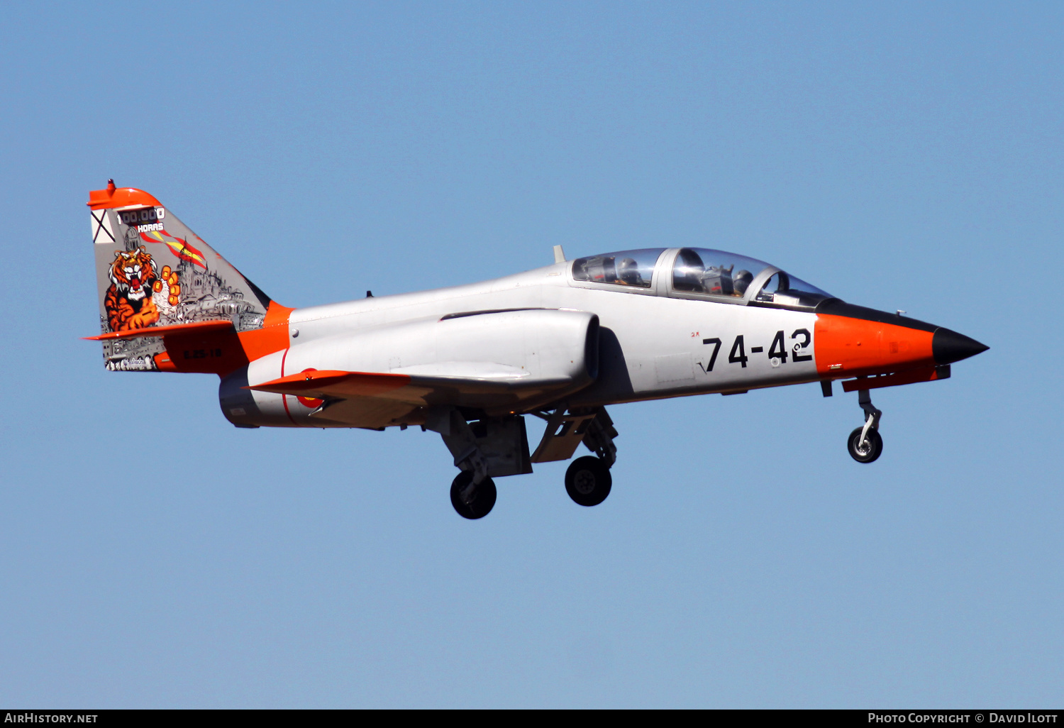 Aircraft Photo of E.25-18 | CASA C101EB Aviojet | Spain - Air Force | AirHistory.net #418331