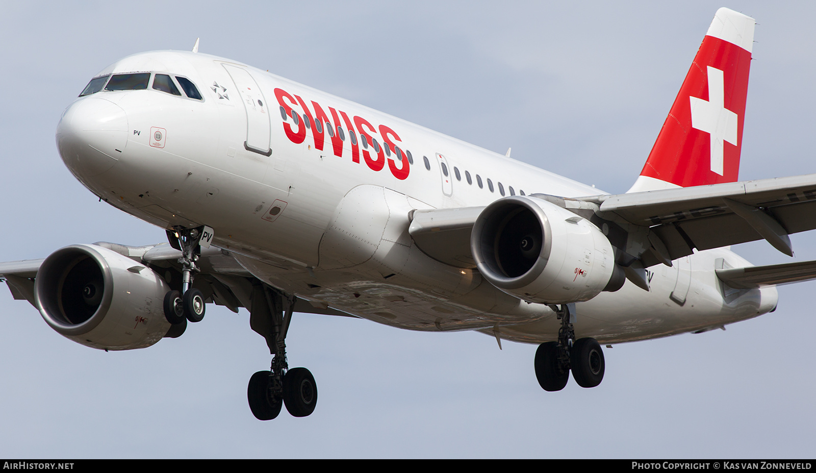 Aircraft Photo of HB-IPV | Airbus A319-112 | Swiss International Air Lines | AirHistory.net #418337