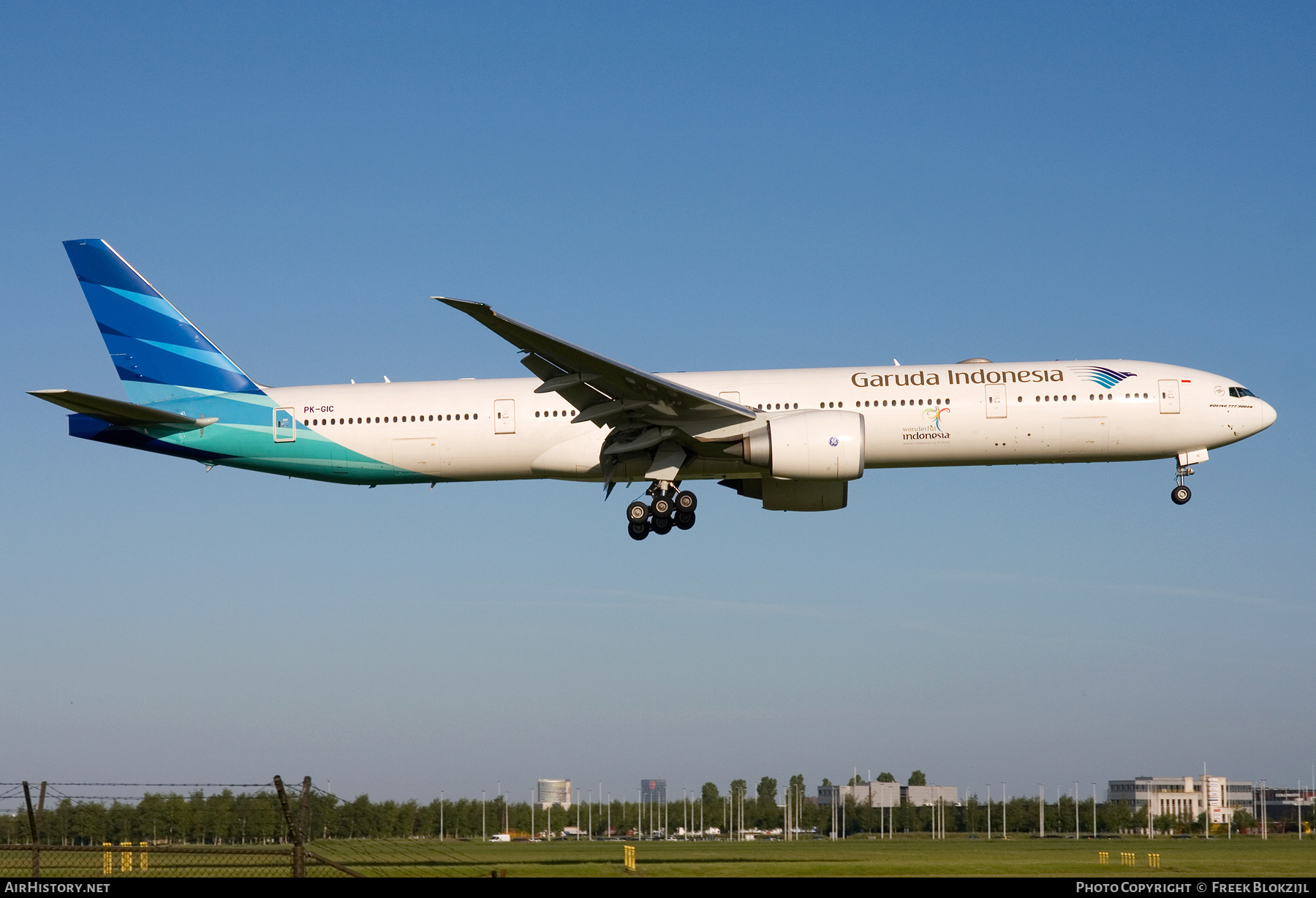 Aircraft Photo of PK-GIC | Boeing 777-3U3/ER | Garuda Indonesia | AirHistory.net #418384