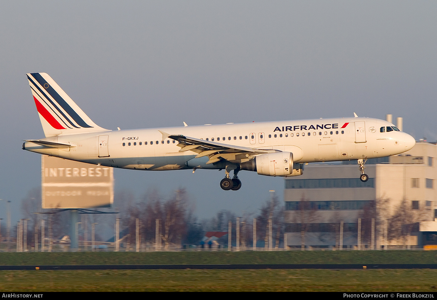 Aircraft Photo of F-GKXJ | Airbus A320-214 | Air France | AirHistory.net #418385