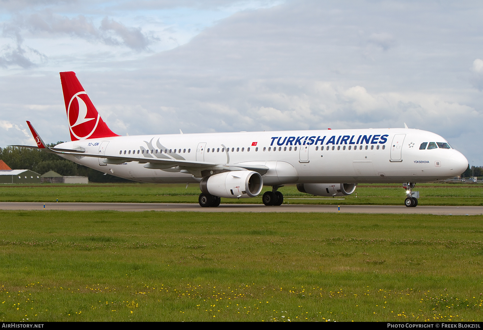Aircraft Photo of TC-JSN | Airbus A321-231 | Turkish Airlines | AirHistory.net #418453