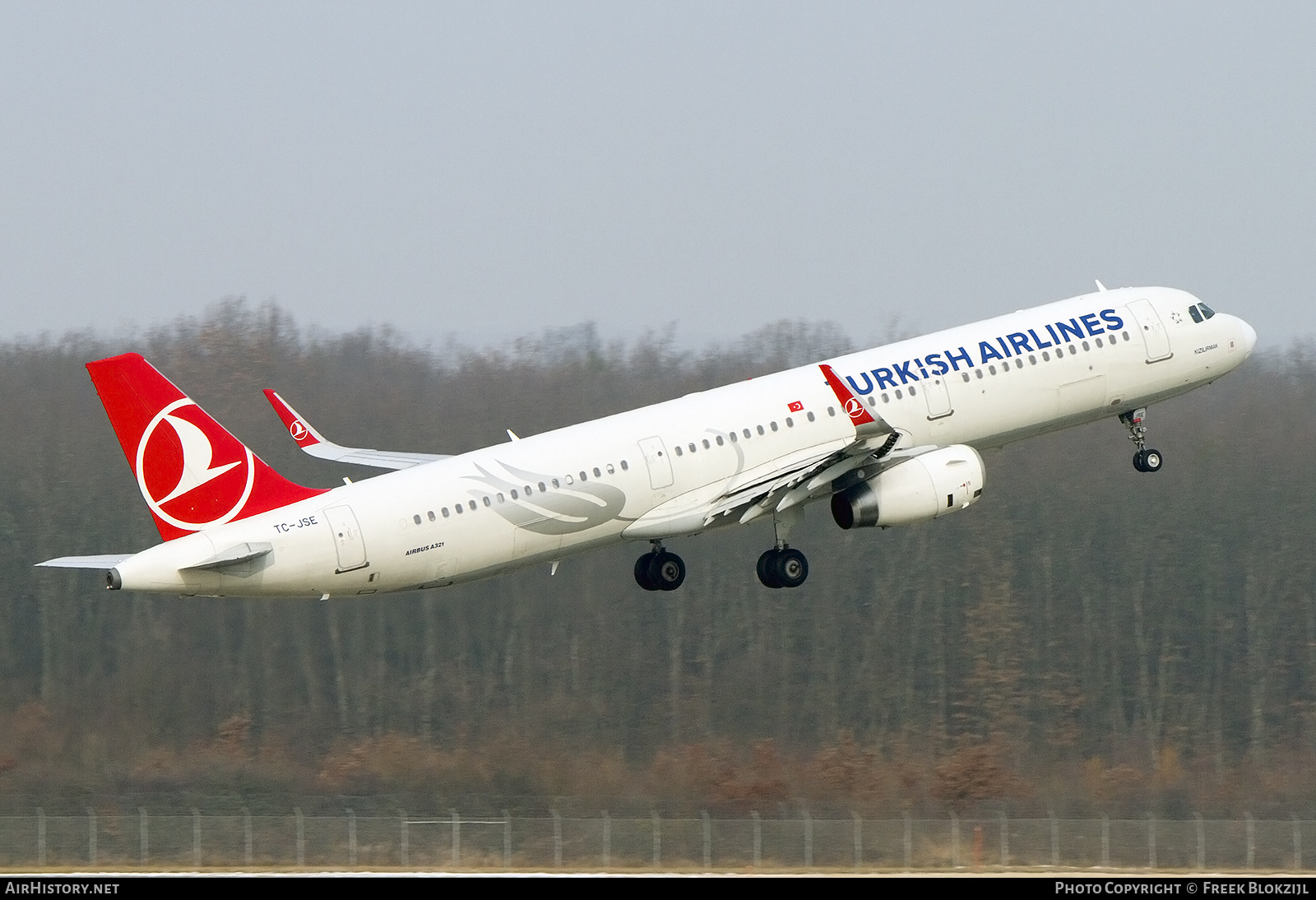 Aircraft Photo of TC-JSE | Airbus A321-231 | Turkish Airlines | AirHistory.net #418487