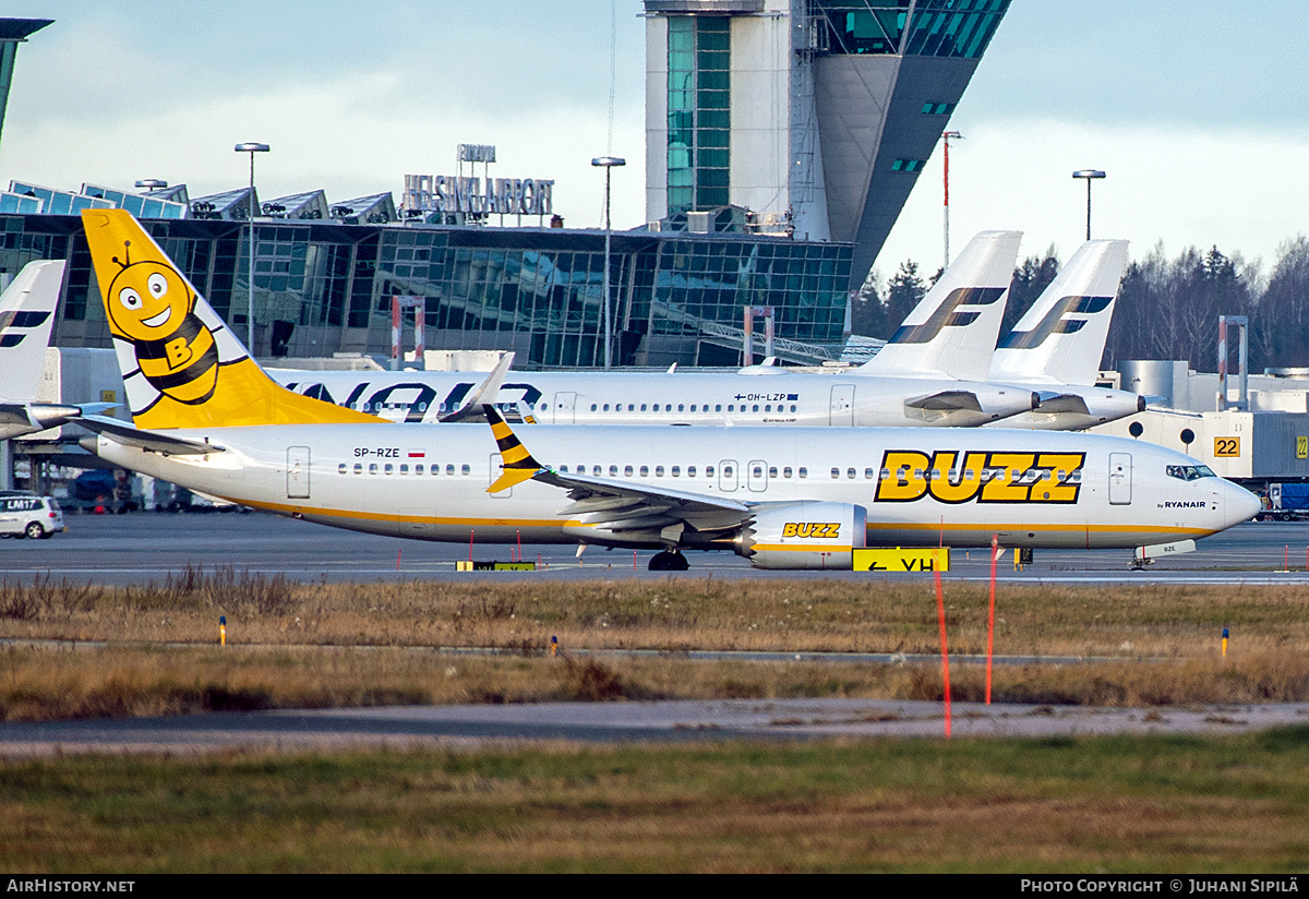 Aircraft Photo of SP-RZE | Boeing 737-8200 Max 200 | Buzz | AirHistory.net #418513