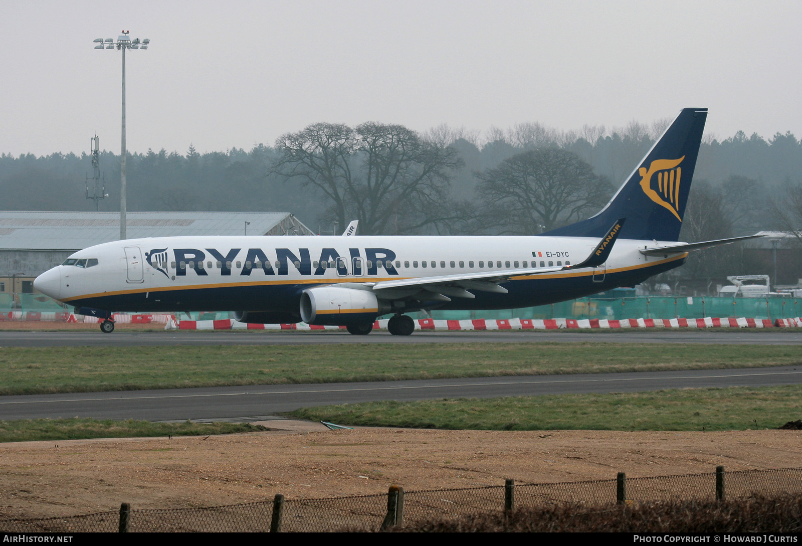 Aircraft Photo of EI-DYC | Boeing 737-8AS | Ryanair | AirHistory.net #418535