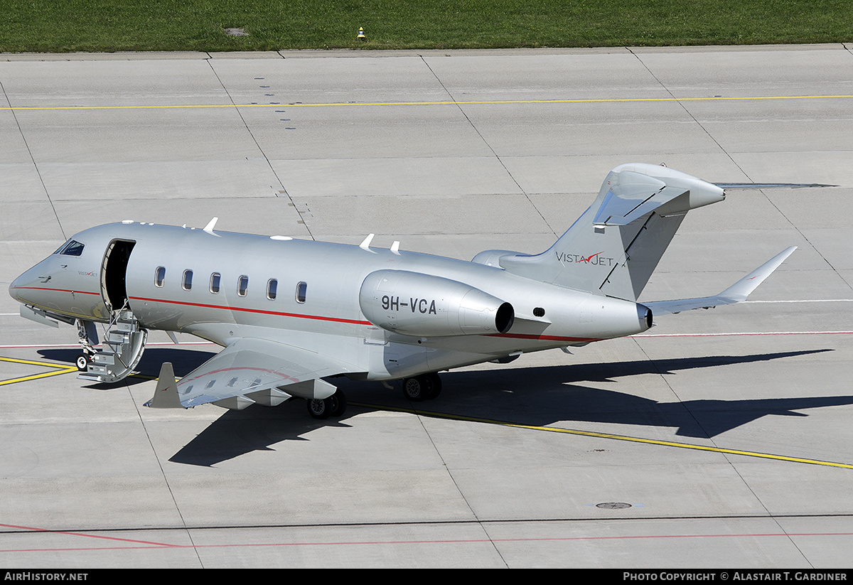 Aircraft Photo of 9H-VCA | Bombardier Challenger 350 (BD-100-1A10) | VistaJet | AirHistory.net #418572