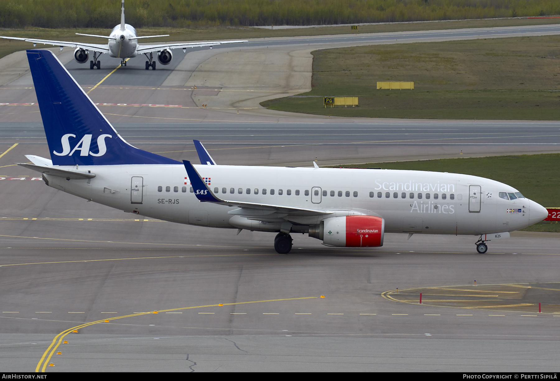 Aircraft Photo of SE-RJS | Boeing 737-76N | Scandinavian Airlines - SAS | AirHistory.net #418581