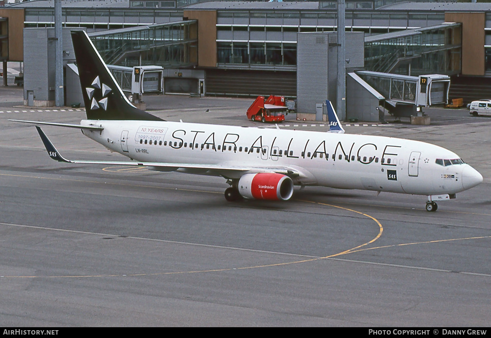 Aircraft Photo of LN-RRL | Boeing 737-883 | Scandinavian Airlines - SAS | AirHistory.net #418608