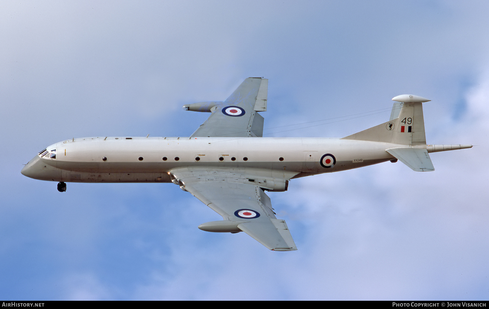 Aircraft Photo of XV249 | Hawker Siddeley Nimrod MR1 | UK - Air Force | AirHistory.net #418678