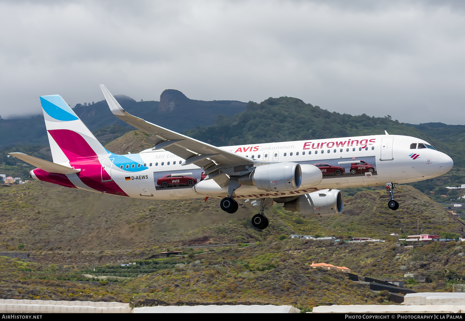 Aircraft Photo of D-AEWS | Airbus A320-214 | Eurowings | AirHistory.net #418763