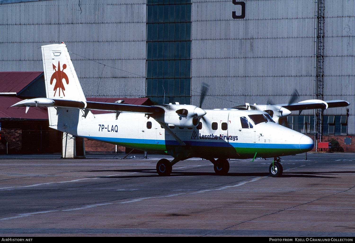 Aircraft Photo of 7P-LAQ | De Havilland Canada DHC-6-300 Twin Otter | Lesotho Airways | AirHistory.net #418855