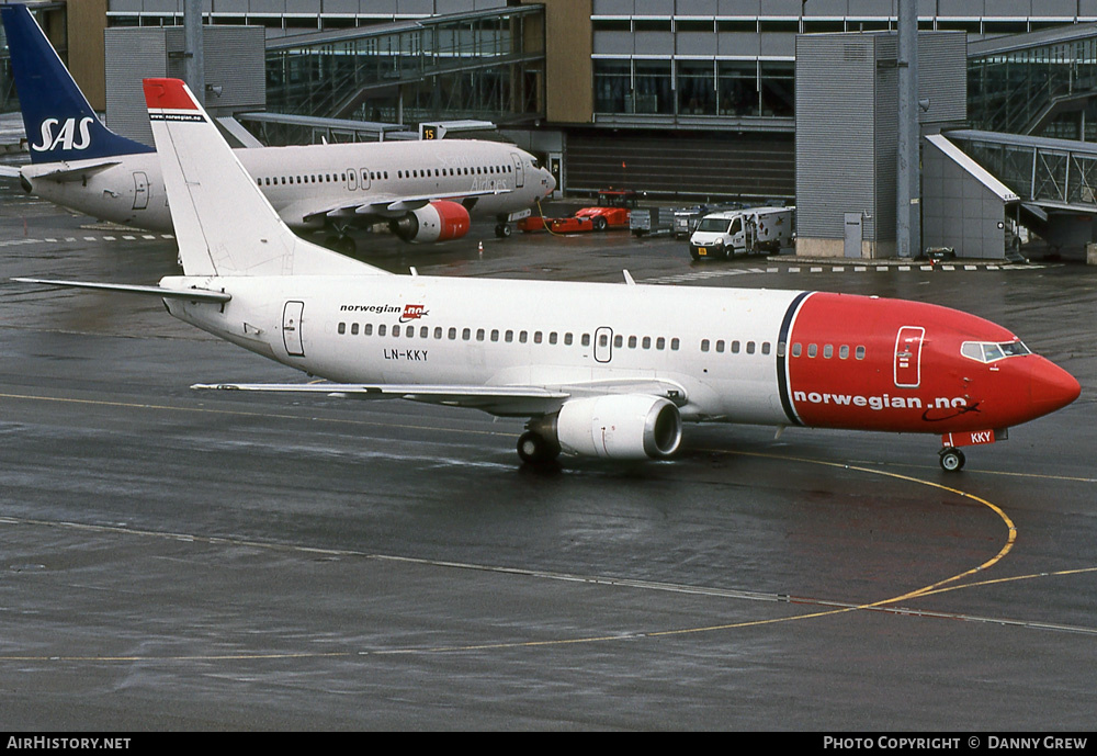 Aircraft Photo of LN-KKY | Boeing 737-3S3 | Norwegian | AirHistory.net #418902