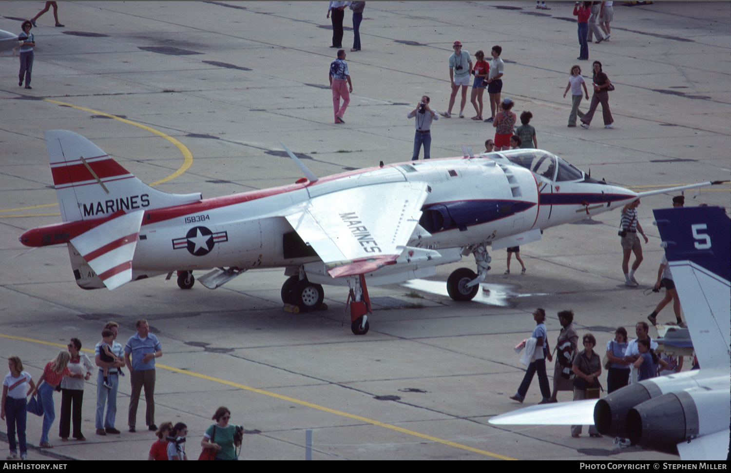 Aircraft Photo of 158384 | Hawker Siddeley YAV-8C Harrier | USA - Marines | AirHistory.net #418927