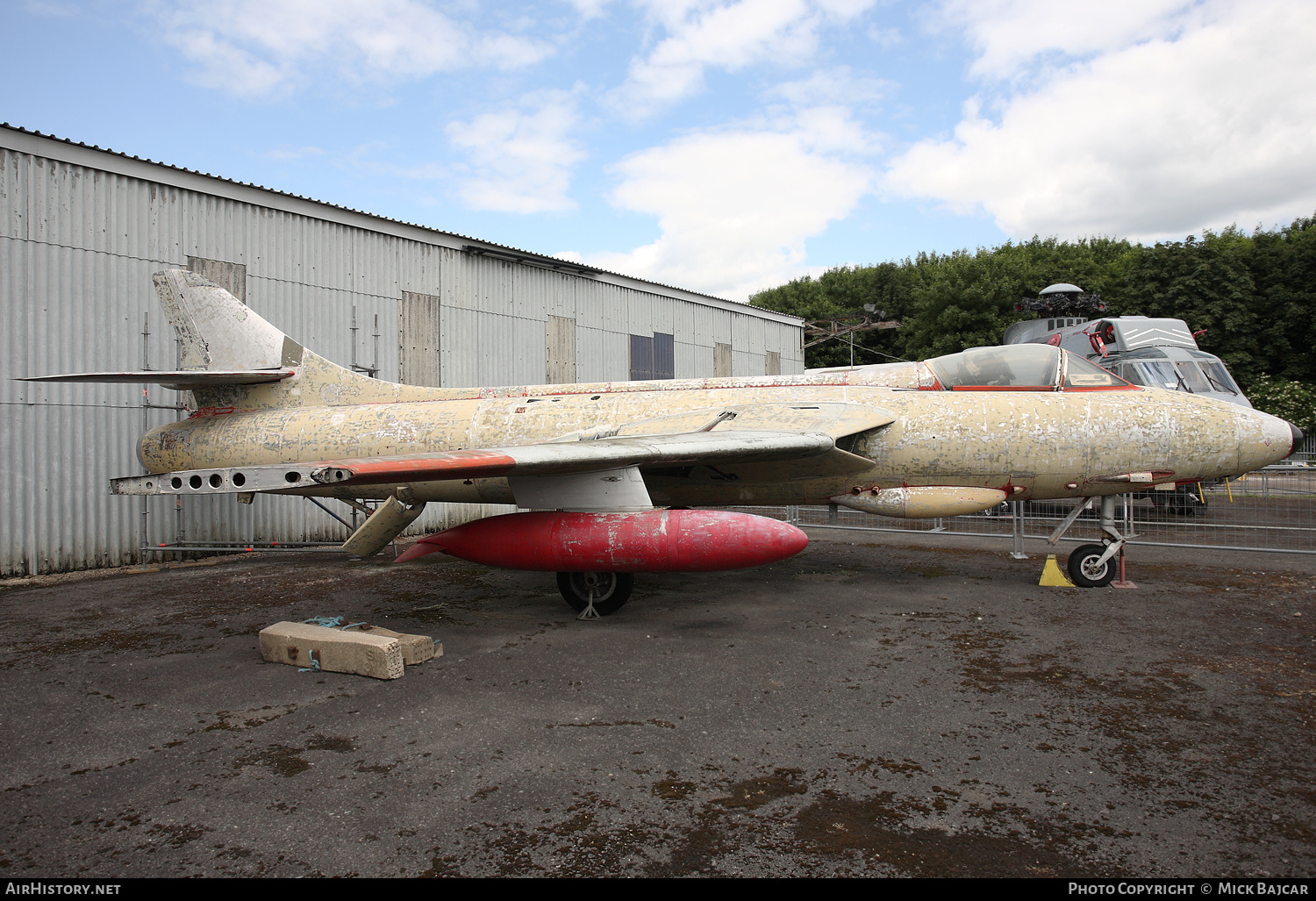 Aircraft Photo of E-424 | Hawker Hunter F51 | Denmark - Air Force | AirHistory.net #418997