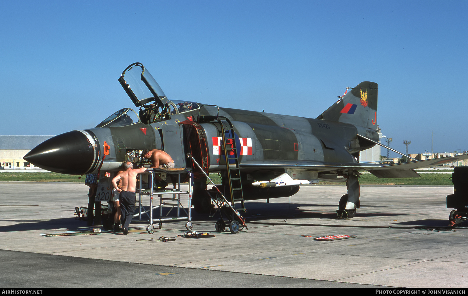 Aircraft Photo of XV420 | McDonnell Douglas F-4M Phantom FGR2 | UK - Air Force | AirHistory.net #418999