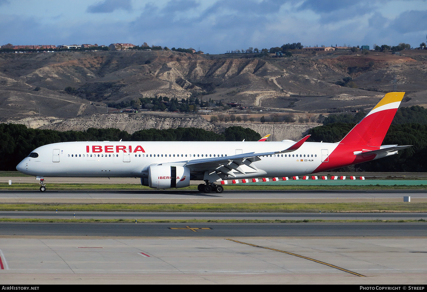 Aircraft Photo of EC-NJM | Airbus A350-941 | Iberia | AirHistory.net #419006
